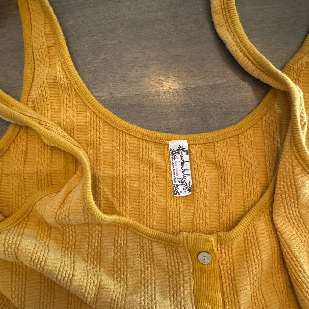 Free People Yellow Button-Front Ribbed Crop Top Tank - Picture 2 of 2